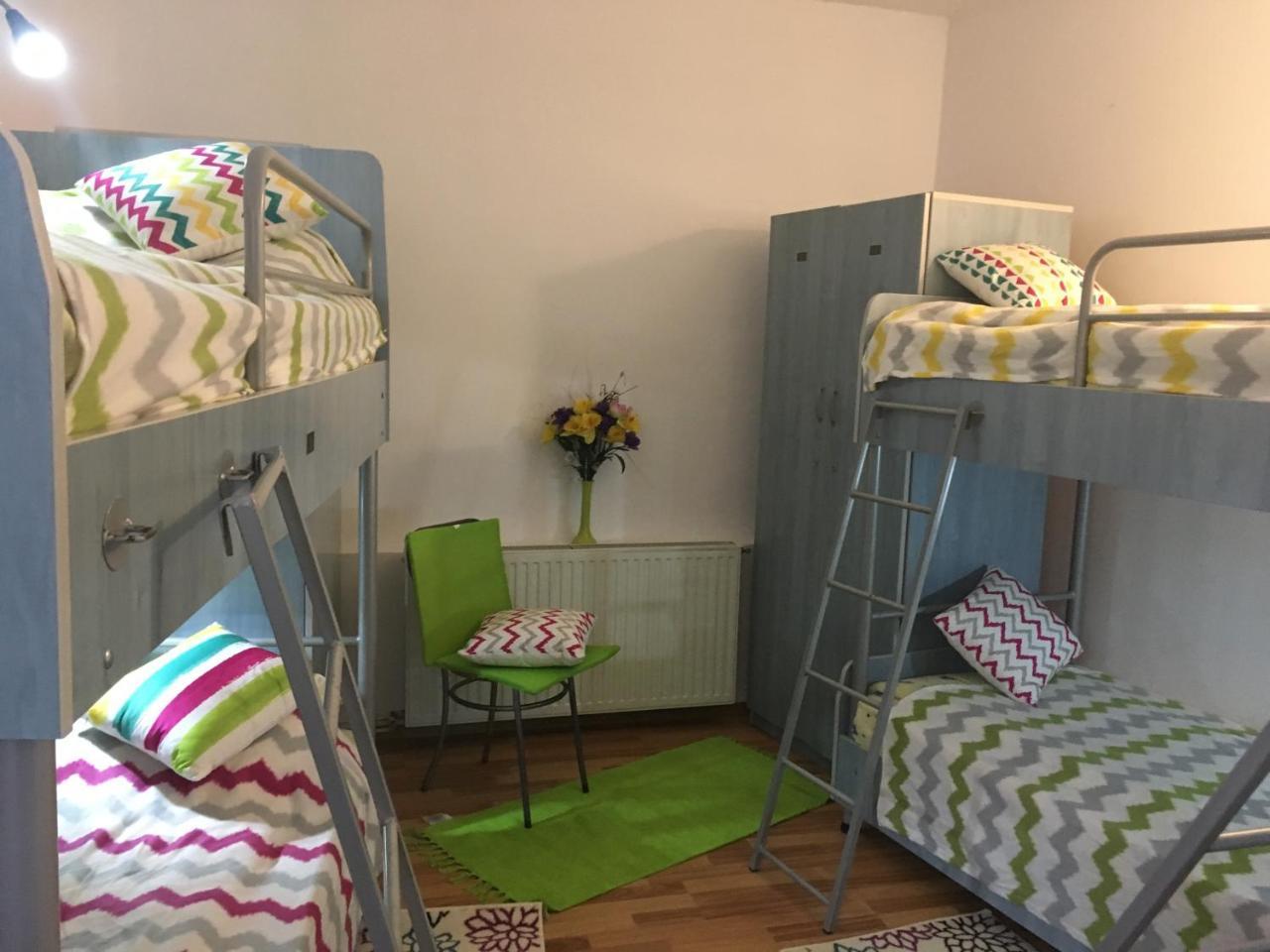 Rolling Stone Hostel Brasov Ngoại thất bức ảnh